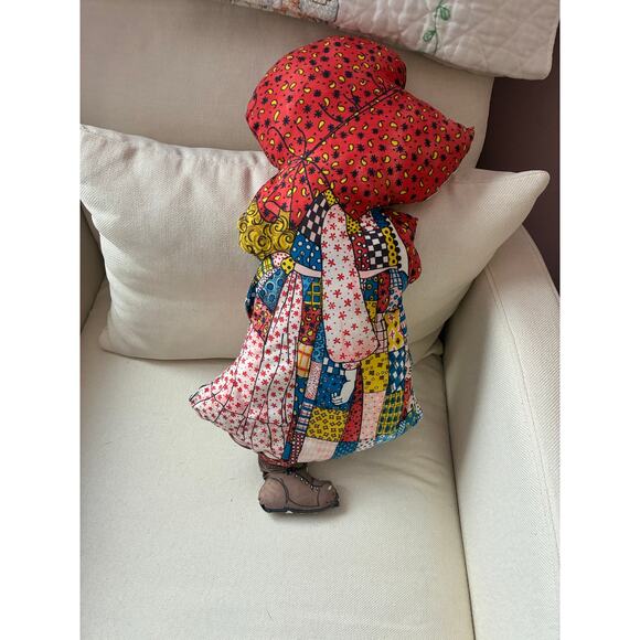 Sunbonnet Sue Stuffed Calico Doll Pillow – Patchwork Prairie Girl Handmade 1970s - Picture 2 of 7